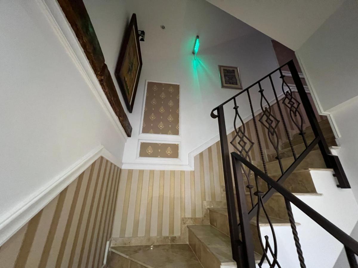 Hotel Boutique Cathedral Plaza Residences Room For Rent Downtown Bucarest Esterno foto